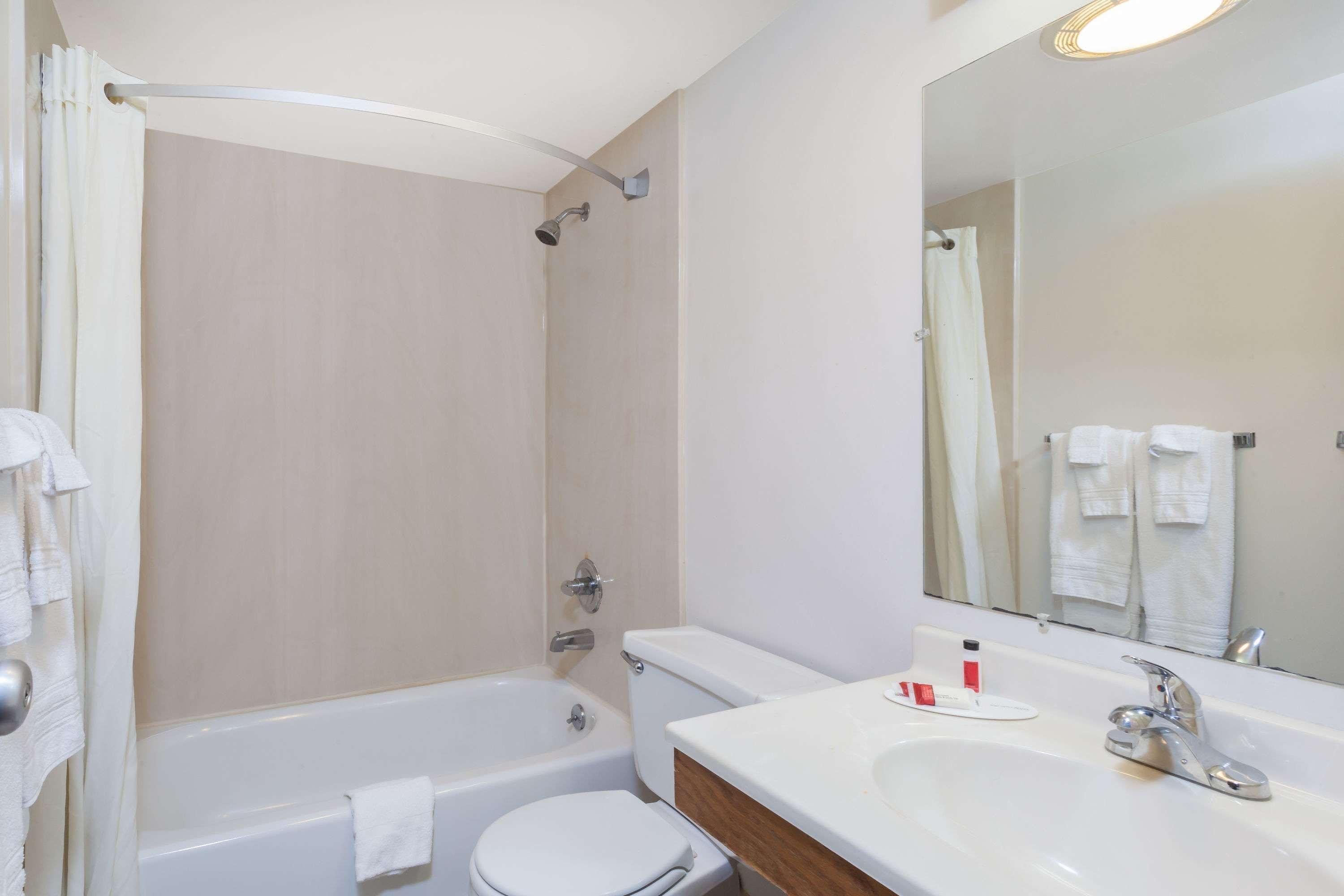 Super 8 By Wyndham Harrisburg Hershey West Luaran gambar